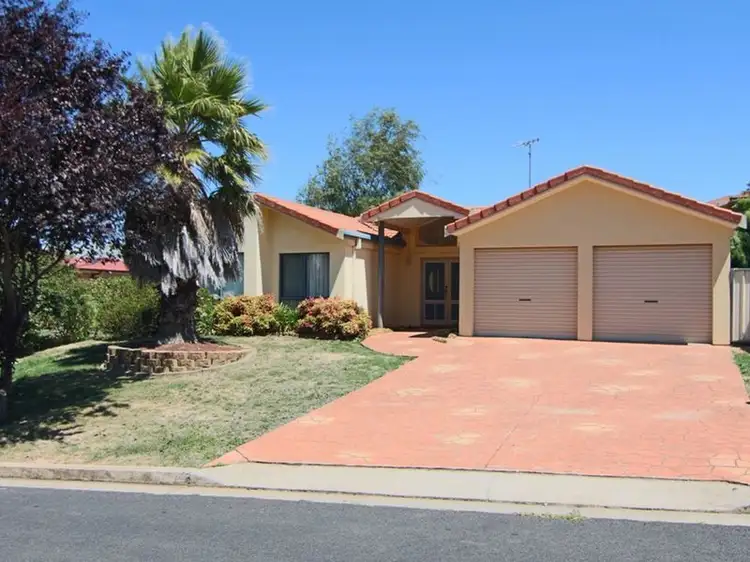 16 Lister Drive, Orange NSW 2800