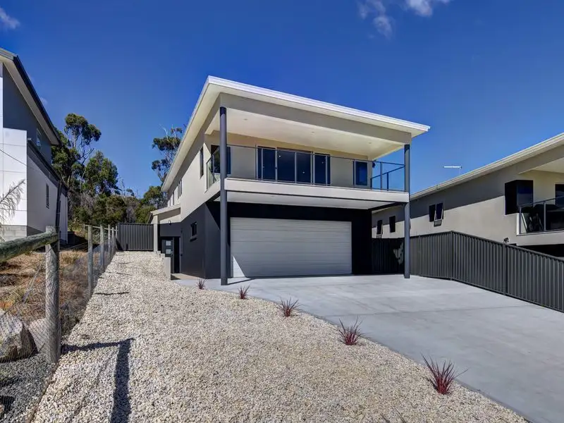 Main view of Homely house listing, 2/3 Gordon Heights, Bicheno TAS 7215