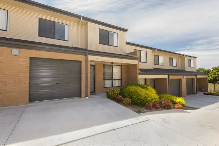 Main view of Homely townhouse listing, 9/41 Carinya Street, Queanbeyan NSW 2620