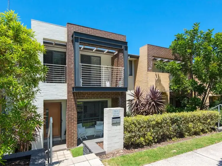 Sixth view of Homely house listing, 4/12 Angophora Circuit, Warriewood NSW 2102