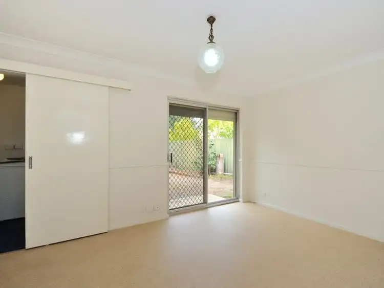 Fifth view of Homely house listing, 1 Walgreen Crescent, Calista WA 6167
