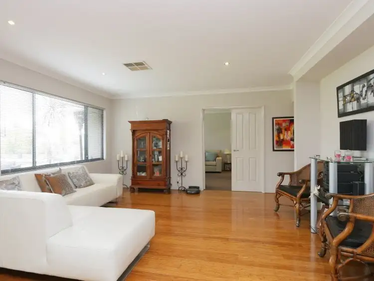 Seventh view of Homely house listing, 6 Harrisdale Drive, Harrisdale WA 6112