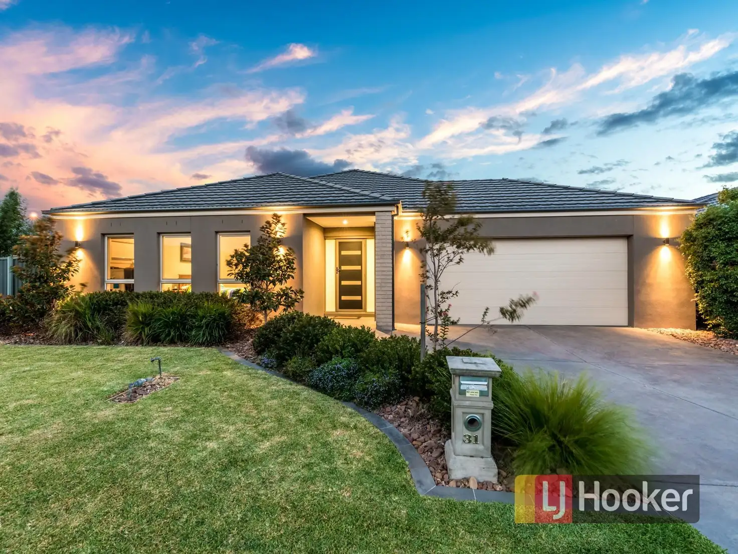 Main view of Homely house listing, 31 Downing Square, Pakenham VIC 3810