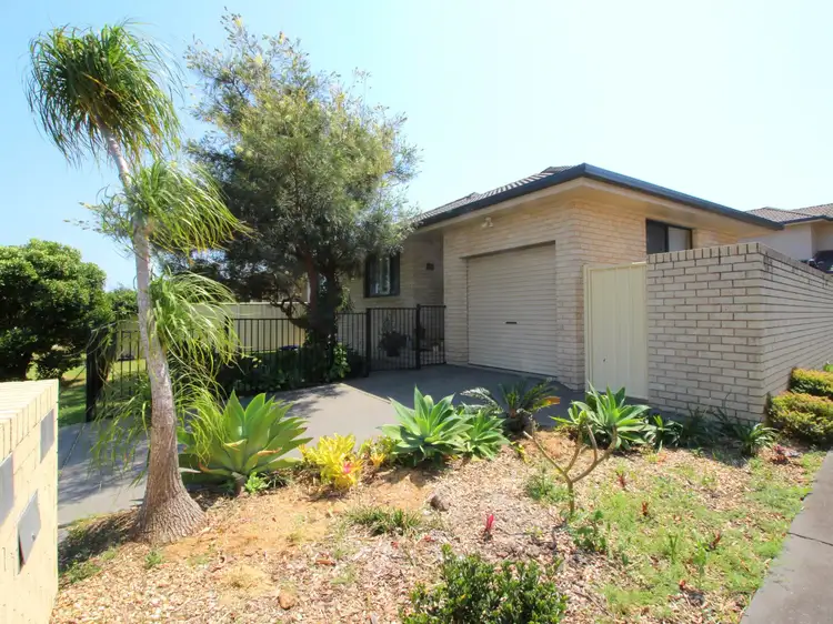 Unit 1/5 Park Avenue, Yamba NSW 2464