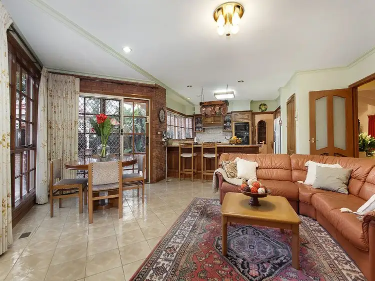 Sixth view of Homely house listing, 11 Petrik Drive, Keilor VIC 3036