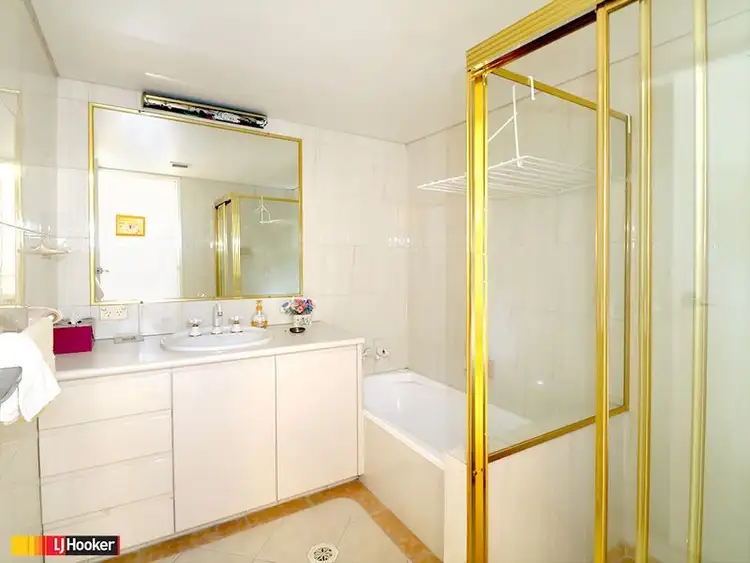 Fourth view of Homely unit listing, 1/48 The Esplanade, Paradise Point QLD 4216