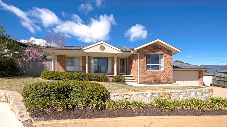 35 Olive Pink Crescent, Banks ACT 2906