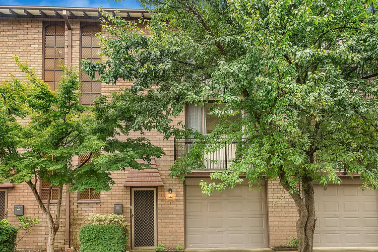 2/1 Queens Road, Westmead NSW 2145