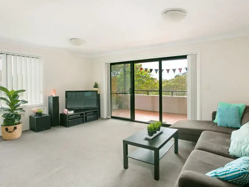 Main view of Homely unit listing, 23/52-58 Howard Avenue, Dee Why NSW 2099