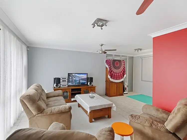 Fourth view of Homely house listing, 318 Copperfield Drive, Rosemeadow NSW 2560