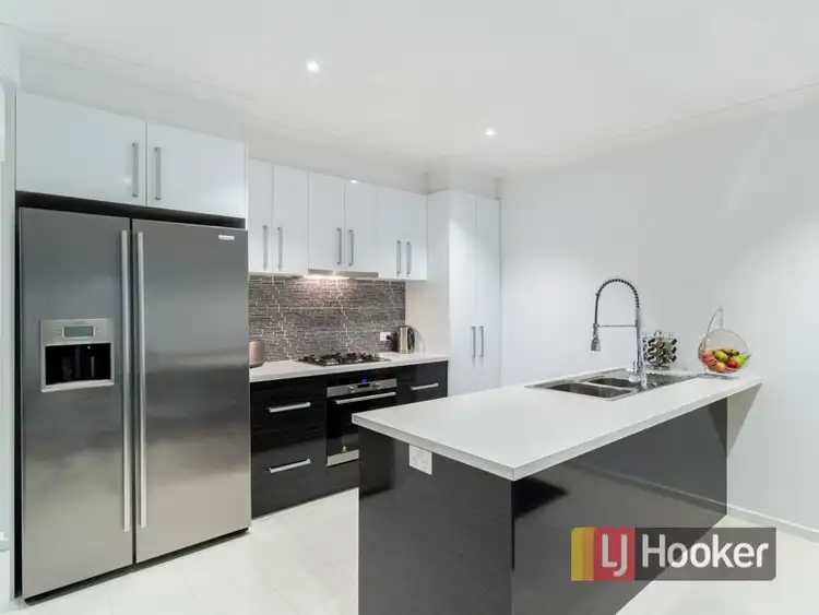 Fourth view of Homely unit listing, 2/6 Selkirk Court, Berwick VIC 3806