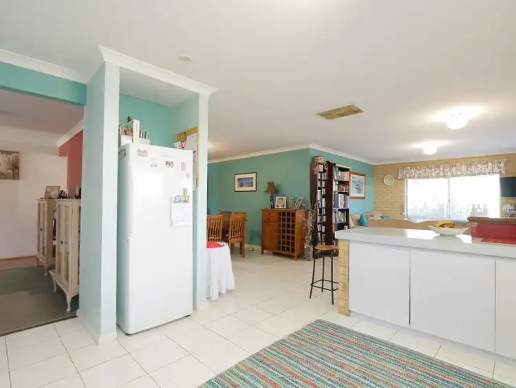 Fourth view of Homely house listing, 9 Firefalls Close, Huntingdale WA 6110