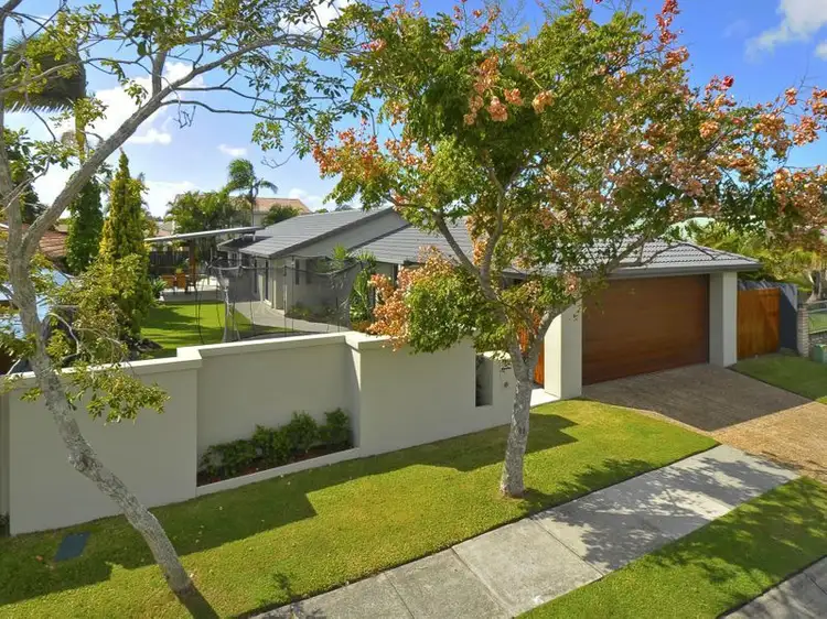 231 Nineteenth Avenue, Elanora QLD 4221