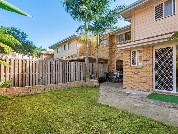 Second view of Homely unit listing, 2/258 Christine Avenue, Varsity Lakes QLD 4227