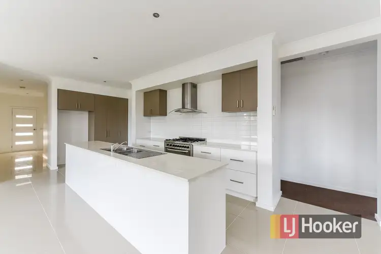 Second view of Homely house listing, 27 Landy Circuit, Pakenham VIC 3810