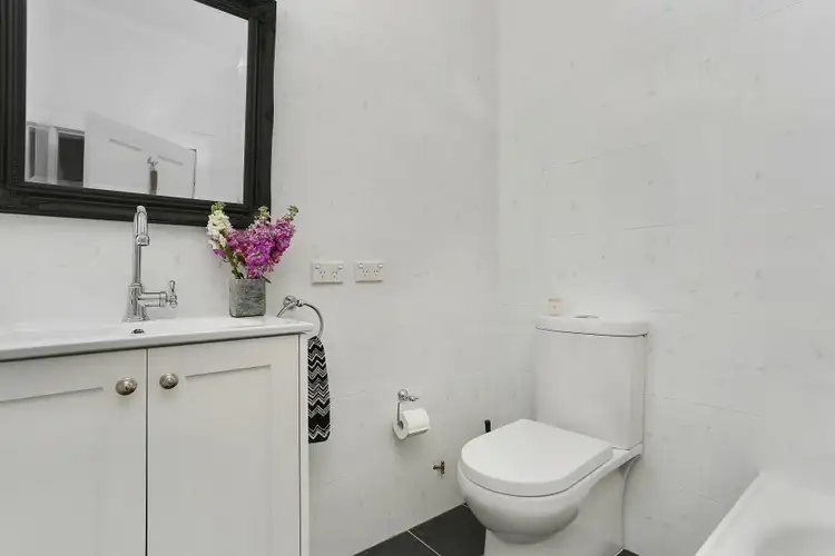 Sixth view of Homely apartment listing, 4/678 Old South Head Road, Rose Bay NSW 2029