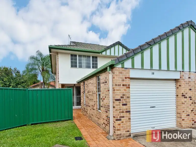 Main view of Homely townhouse listing, 18/332 Handford Road, Taigum QLD 4018