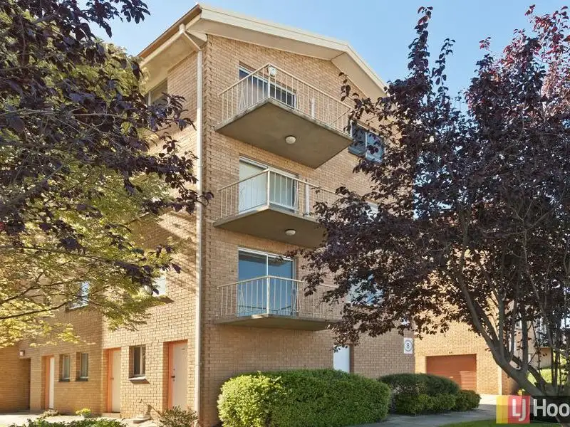 Main view of Homely unit listing, 1/5 Davison Street, Queanbeyan NSW 2620