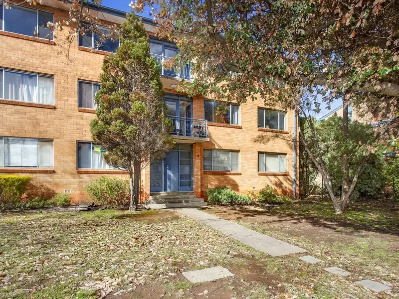 Main view of Homely unit listing, 11/8 Irvine Street, Watson ACT 2602
