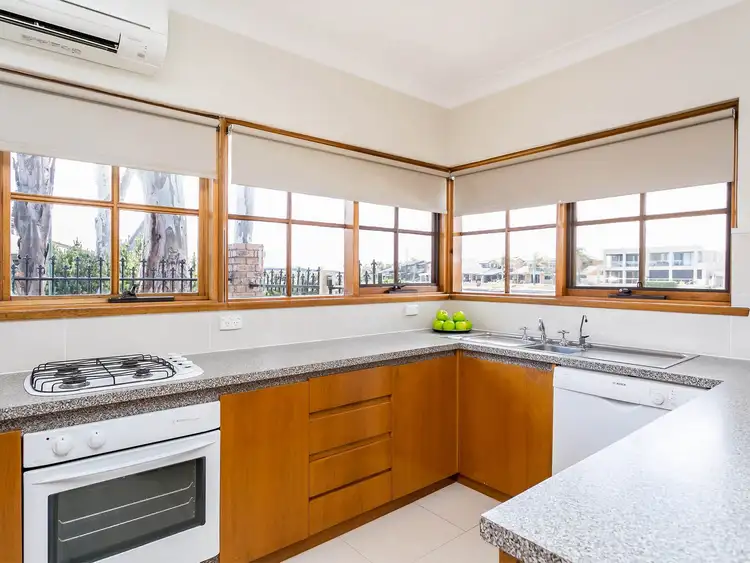 Fifth view of Homely house listing, 1/6 Anglers Court, West Lakes Shore SA 5020