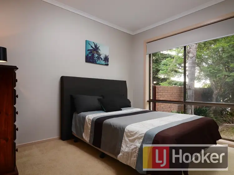 Sixth view of Homely house listing, 8 Thomas Court, Hallam VIC 3803