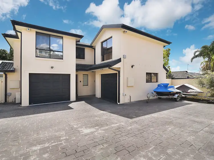 2/29 Torrens Avenue, The Entrance NSW 2261