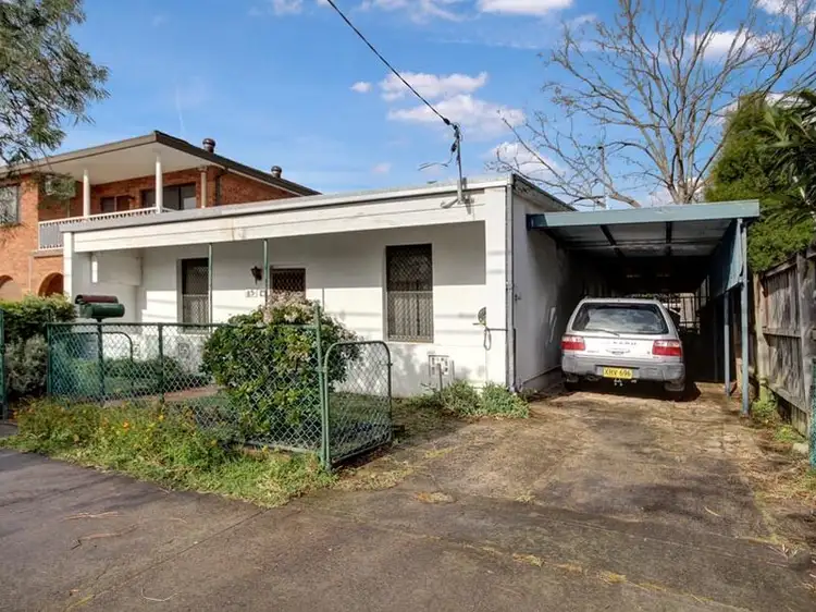 85 Bristol Road, Hurstville NSW 2220