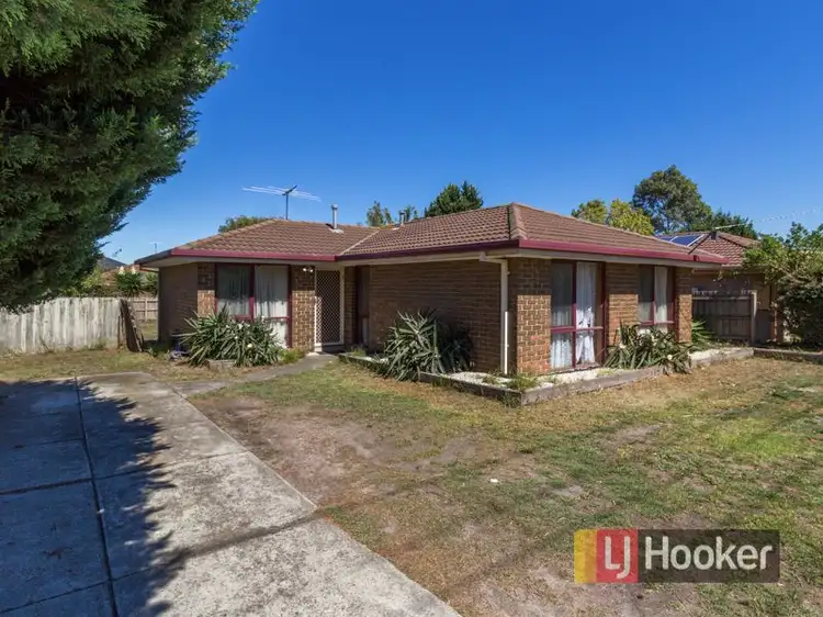 29 Plateau Crescent, Hampton Park VIC 3976