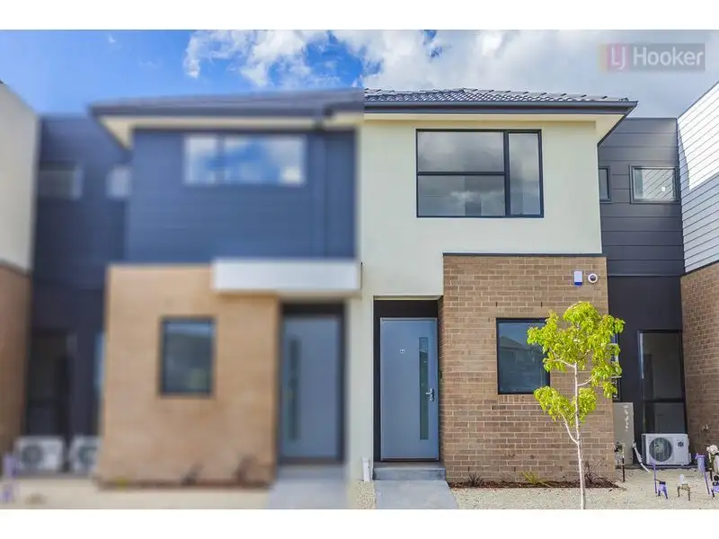 Main view of Homely townhouse listing, 40 Furlong Street, Craigieburn VIC 3064