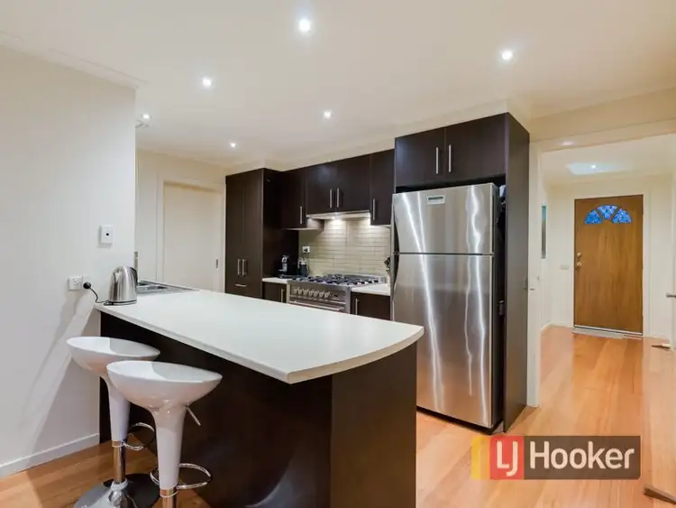 Fourth view of Homely house listing, 4 Robinvale Court, Endeavour Hills VIC 3802