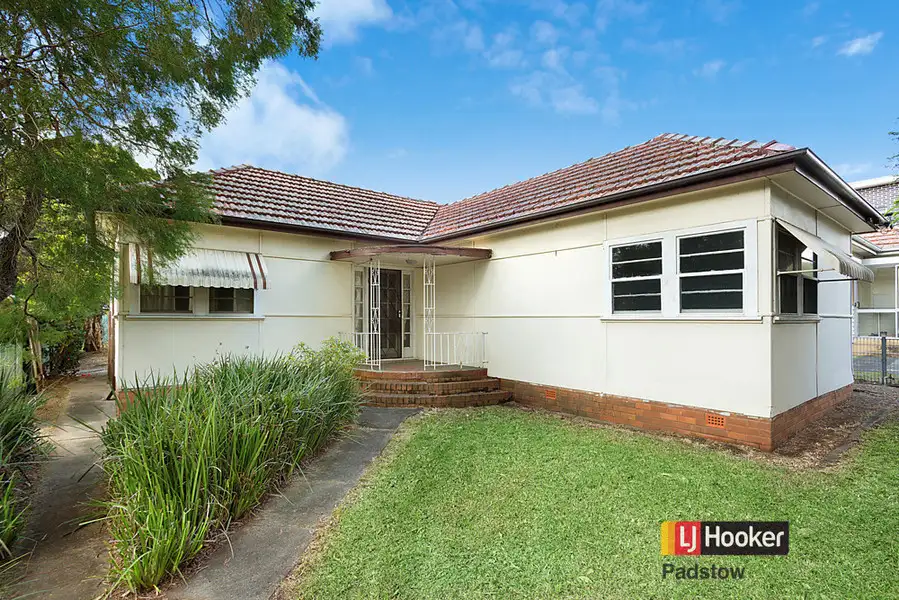 Main view of Homely house listing, 1 Sphinx Avenue, Padstow NSW 2211