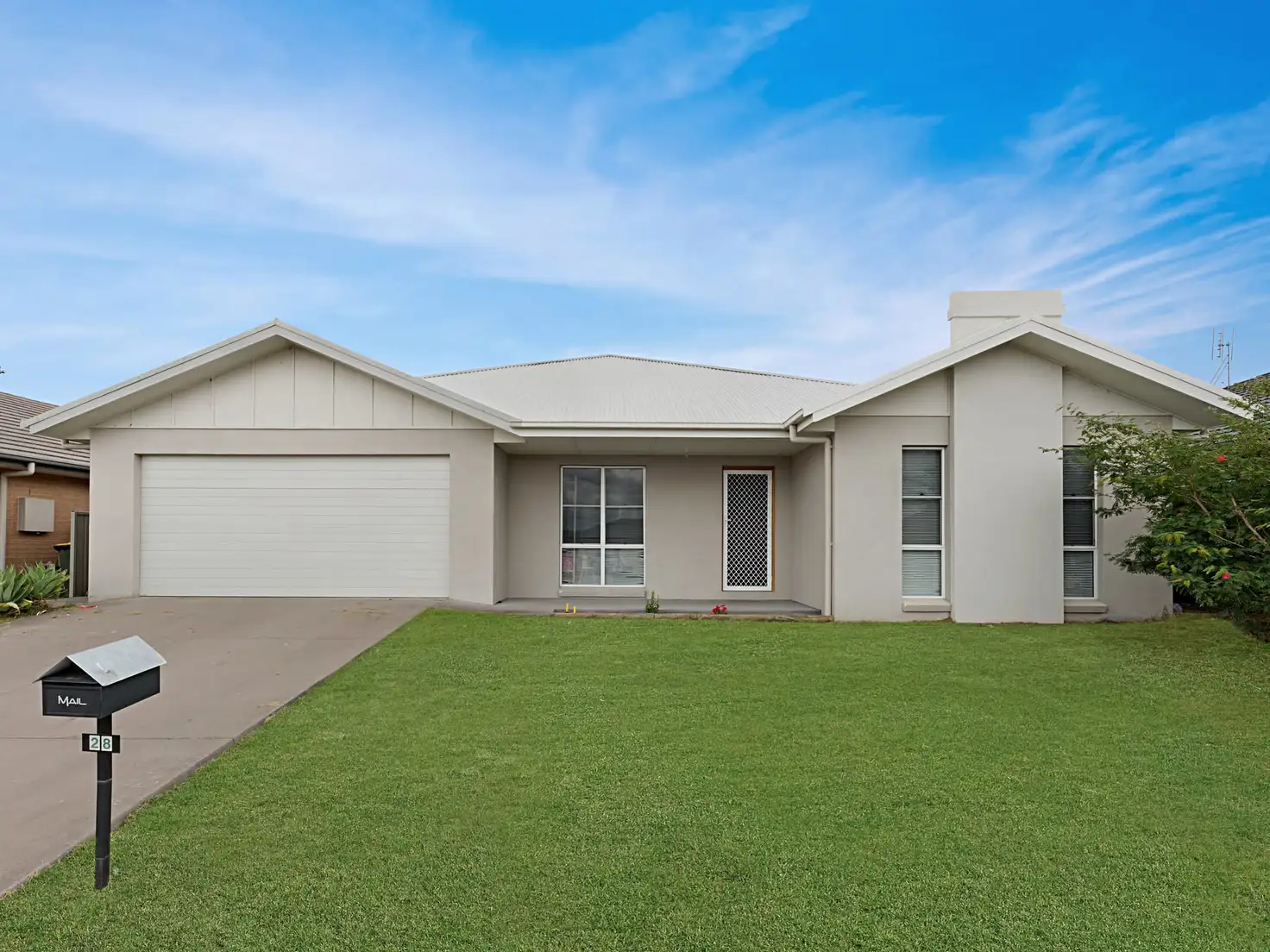 Main view of Homely house listing, 28 Niven Parade, Rutherford NSW 2320