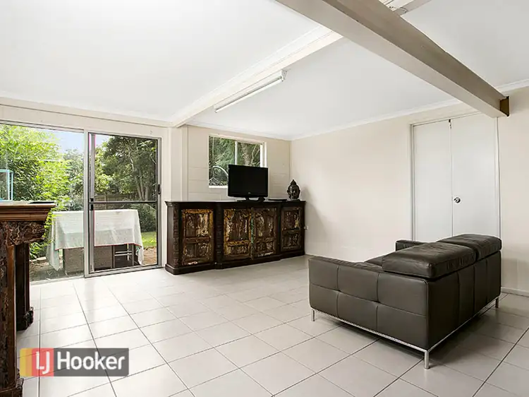 7 School Road, The Gap QLD 4061