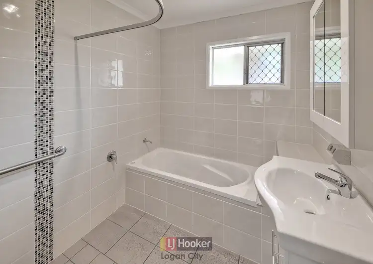 Third view of Homely house listing, 33 Pine Drive, Woodridge QLD 4114
