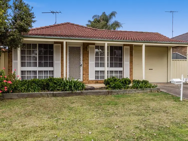 37 Harradine Crescent, Bligh Park NSW 2756