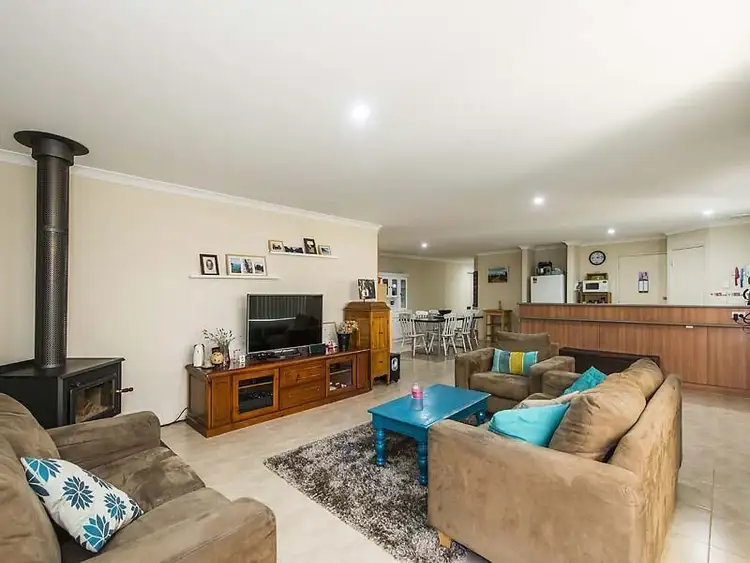 Second view of Homely house listing, 6 Kalgan Pass, Gosnells WA 6110