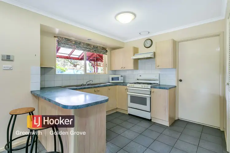 Fifth view of Homely house listing, 6 Alison Close, Salisbury Heights SA 5109