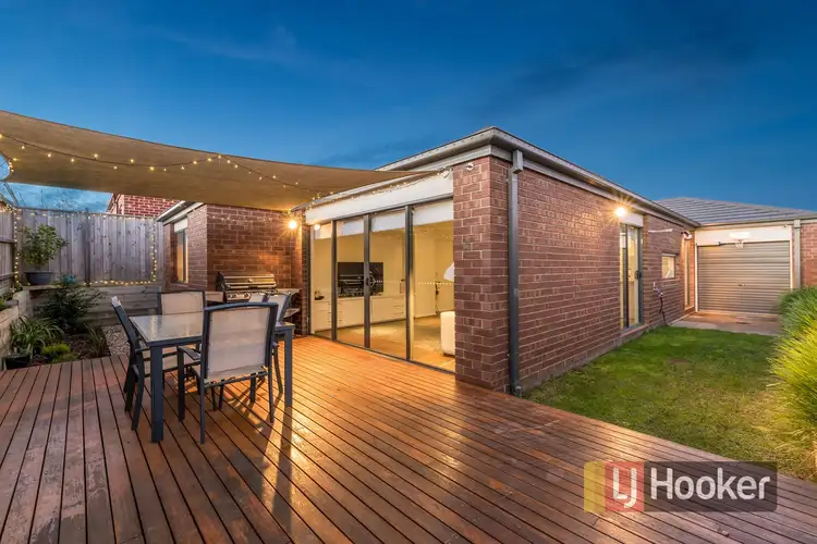 Fifth view of Homely house listing, 8 Clarendon Street, Pakenham VIC 3810