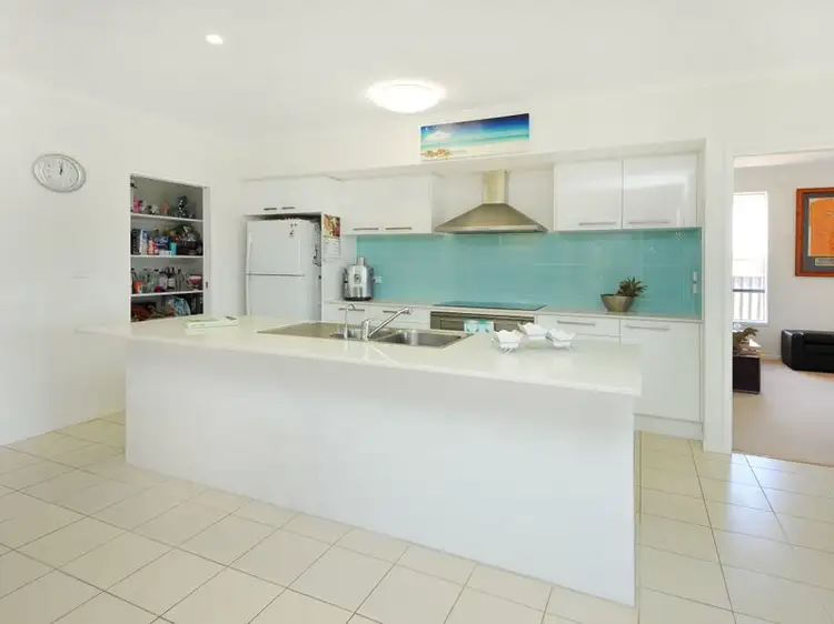 8 Seachange Crescent, Moonee Beach NSW 2450