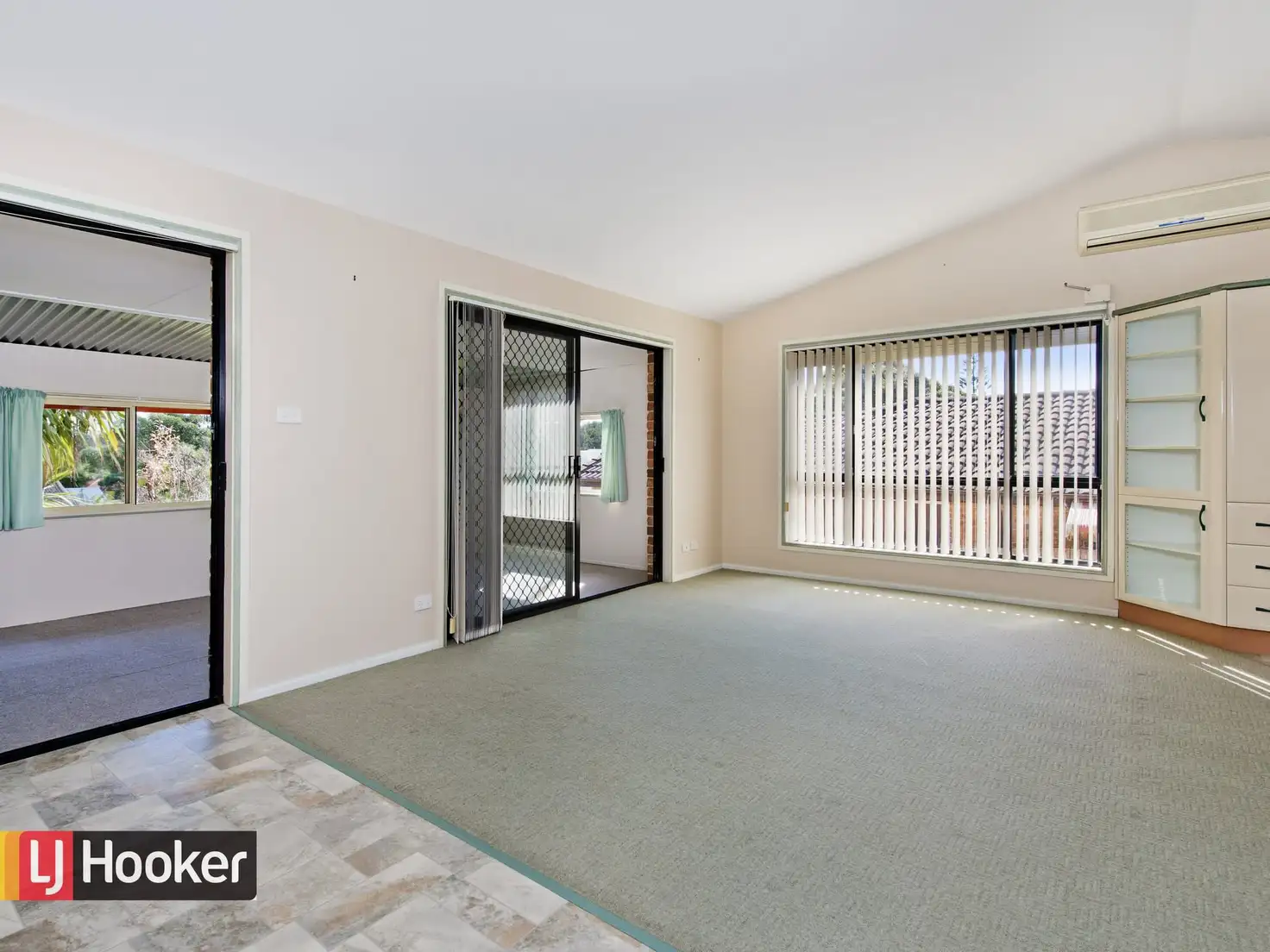 Main view of Homely house listing, 32 Fiona Crescent, Lake Cathie NSW 2445