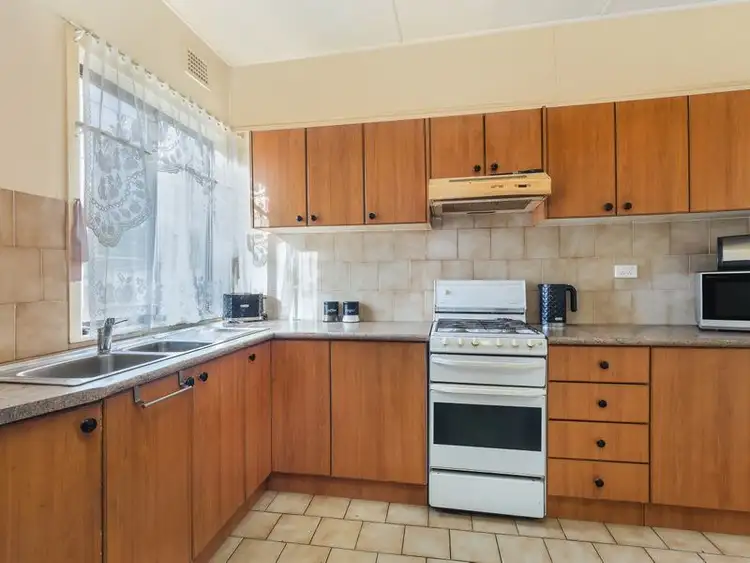 2 Hercules Street, Fairfield East NSW 2165