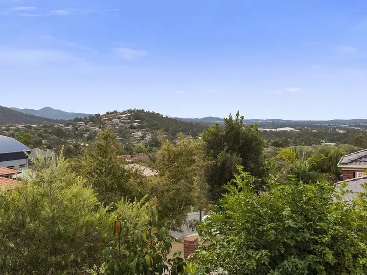 Second view of Homely house listing, 8 Temoe Rise, Pacific Pines QLD 4211