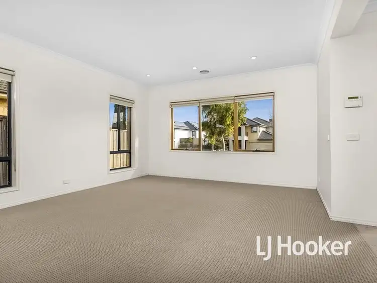 Second view of Homely house listing, 160 Sanctuary Lakes South Boulevard, Sanctuary Lakes VIC 3030
