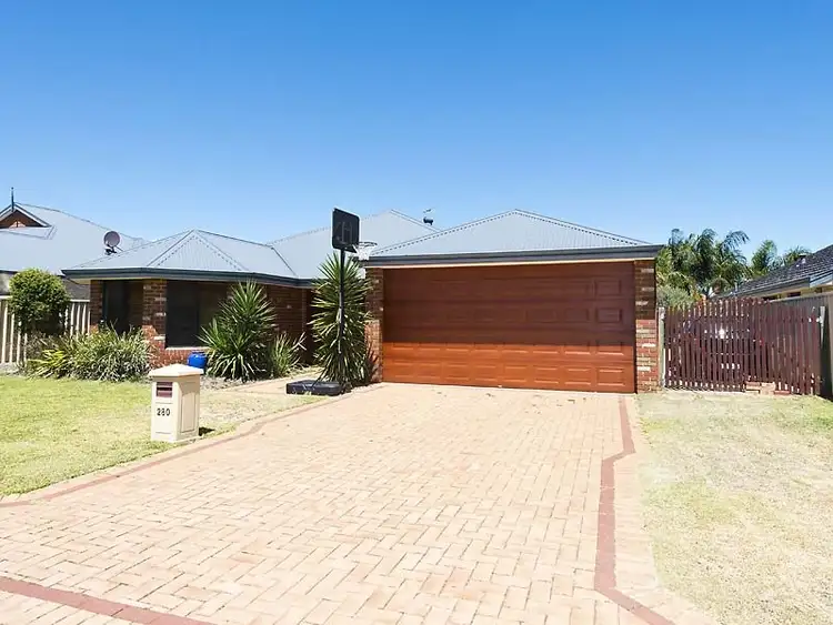 280 Tapper Road, Atwell WA 6164