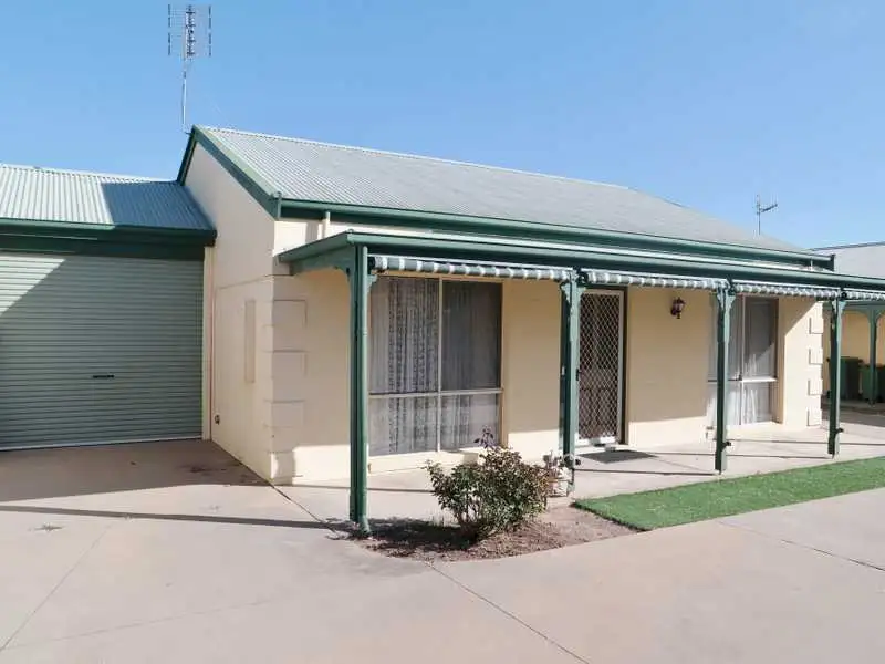 Main view of Homely unit listing, 2/89 Sutton St, Echuca VIC 3564
