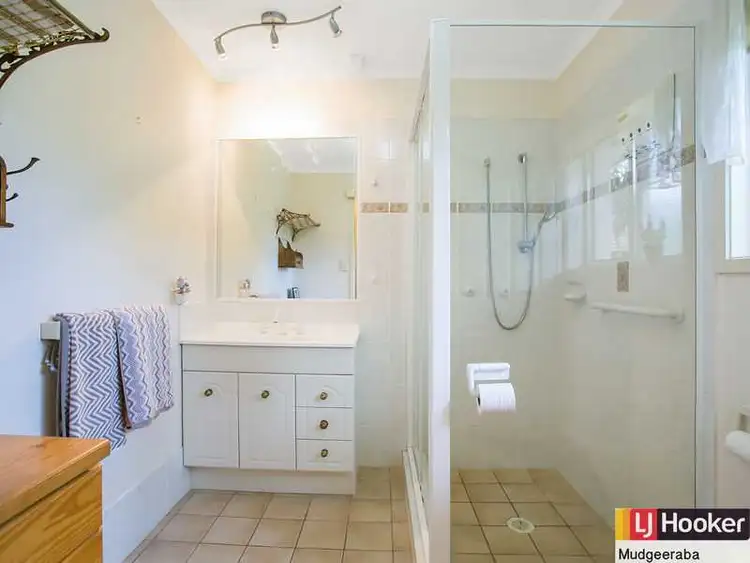 Seventh view of Homely house listing, 8 Glastonbury Drive, Mudgeeraba QLD 4213