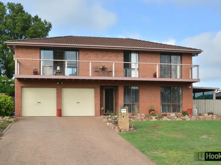 9 Valley Drive
