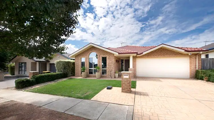 40 Ian Potter Crescent, Gungahlin ACT 2912