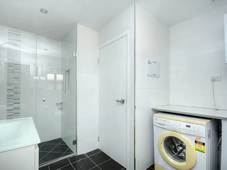 Fourth view of Homely unit listing, 4/2 Twenty Sixth Avenue, Palm Beach QLD 4221