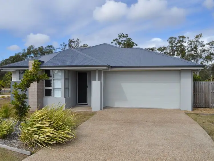 2 Bushlark Place, New Auckland QLD 4680